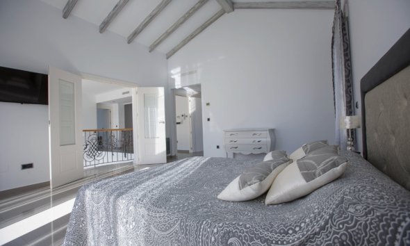 Resale - Villa - Orihuela Costa - Cabo Roig