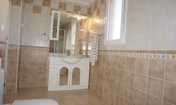 Resale - Villa - Orihuela Costa - Cabo Roig