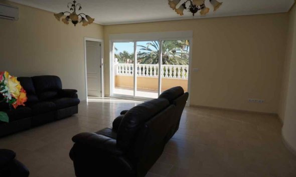 Resale - Villa - Orihuela Costa - Cabo Roig
