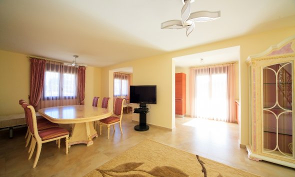 Resale - Villa - Orihuela Costa - Cabo Roig