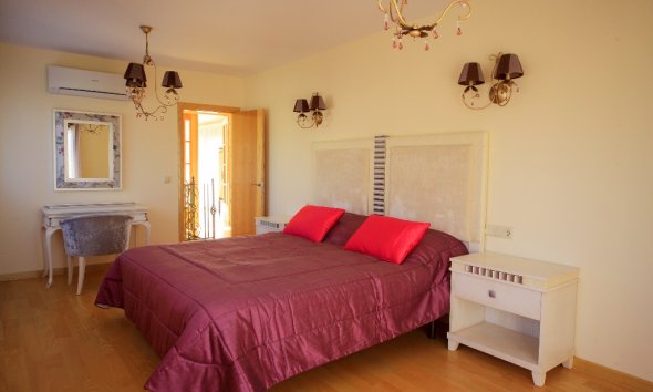 Resale - Villa - Orihuela Costa - Cabo Roig