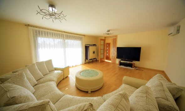 Resale - Villa - Orihuela Costa - Cabo Roig