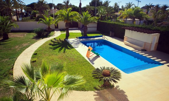Resale - Villa - Orihuela Costa - Cabo Roig