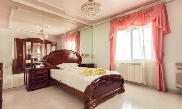 Rynek Wtórny - Willa - Ciudad Quesada