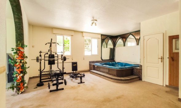 Rynek Wtórny - Willa - Ciudad Quesada