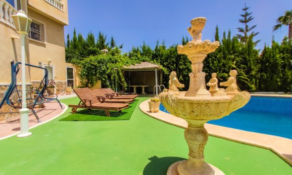 Rynek Wtórny - Willa - Ciudad Quesada