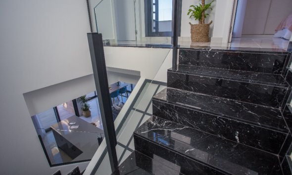 Rynek Pierwotny - Willa - Los Montesinos - La Herada