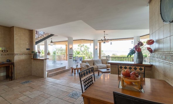 Resale - Villa - Costa Blanca - Orihuela Costa