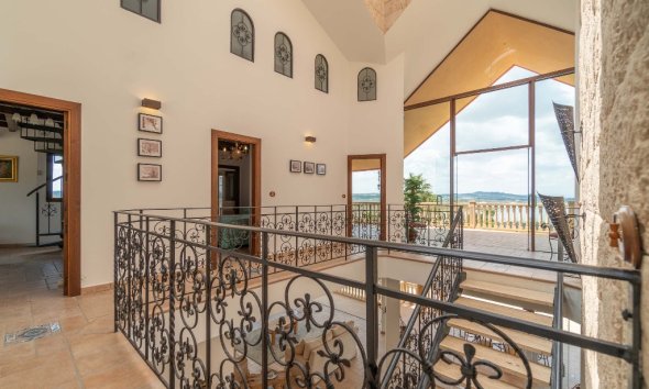 Resale - Villa - Costa Blanca - Orihuela Costa