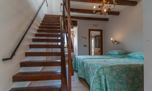 Resale - Villa - Costa Blanca - Orihuela Costa