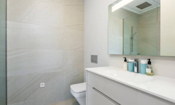 Resale - Villa - Las Colinas - Las Colinas Golf