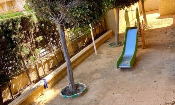 Resale - Apartment - Torrevieja