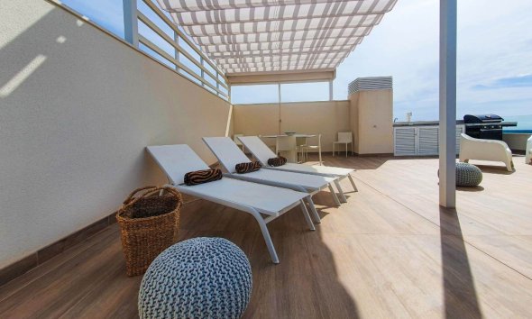 Resale - Apartment - Las Colinas - Las Colinas Golf