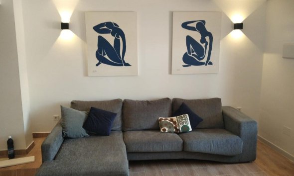 Reventa - Villa - Torrevieja - Los Balcones