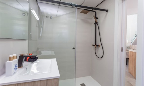 Rynek Pierwotny - Willa - La Mata