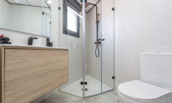 Rynek Pierwotny - Willa - La Mata