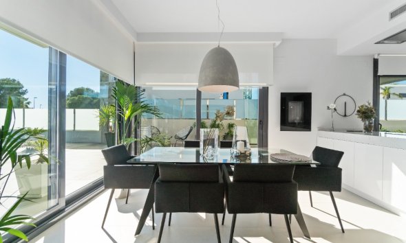 Resale - Villa - Orihuela Costa - Dehesa De Campoamor