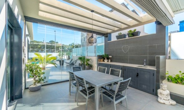 Resale - Villa - Orihuela Costa - Dehesa De Campoamor