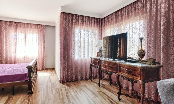 Resale - Villa - Orihuela Costa - Dehesa De Campoamor