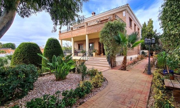 Rynek Wtórny - Willa - Ciudad Quesada