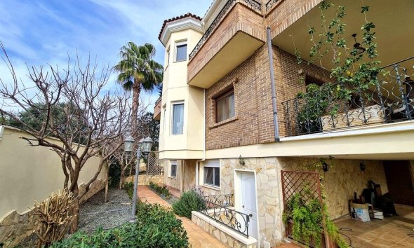 Rynek Wtórny - Willa - Ciudad Quesada