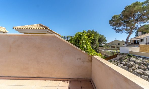 Resale - Apartment - Orihuela Costa - Dehesa De Campoamor