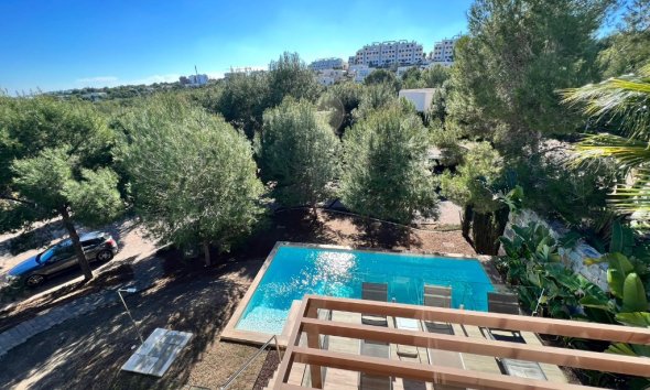 Resale - Villa - Las Colinas - Las Colinas Golf