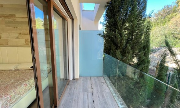 Resale - Villa - Las Colinas - Las Colinas Golf