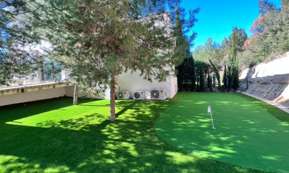 Resale - Villa - Las Colinas - Las Colinas Golf