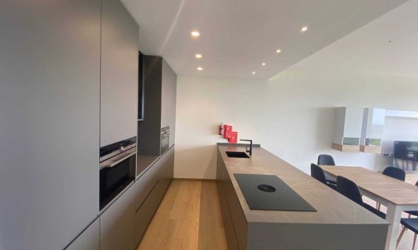 Reventa - Apartamento - Las Colinas - Las Colinas Golf