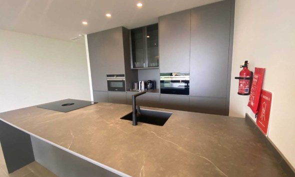 Reventa - Apartamento - Las Colinas - Las Colinas Golf