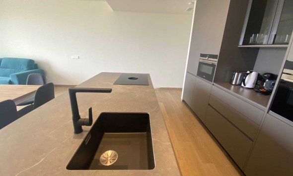 Reventa - Apartamento - Las Colinas - Las Colinas Golf