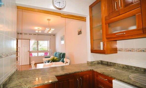 Resale - Apartment - Orihuela Costa - Dehesa De Campoamor