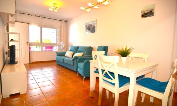 Resale - Apartment - Orihuela Costa - Dehesa De Campoamor