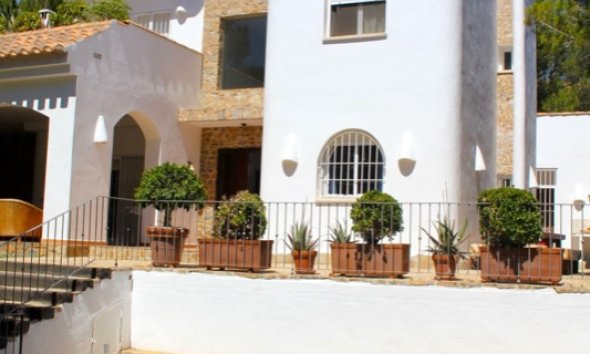 Resale - Villa - Orihuela Costa - Dehesa De Campoamor