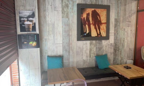 Resale - Commercial premises / Commercial unit / Retail space - Alicante