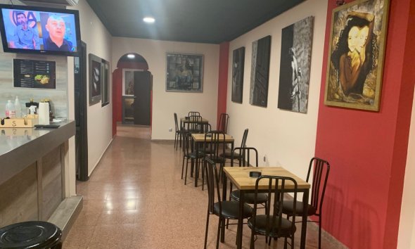 Resale - Commercial premises / Commercial unit / Retail space - Alicante