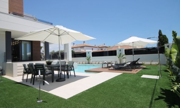 New Build - Villa - Torrevieja - El Chaparal