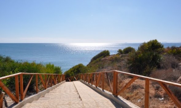 Resale - Villa - Orihuela Costa - Dehesa De Campoamor