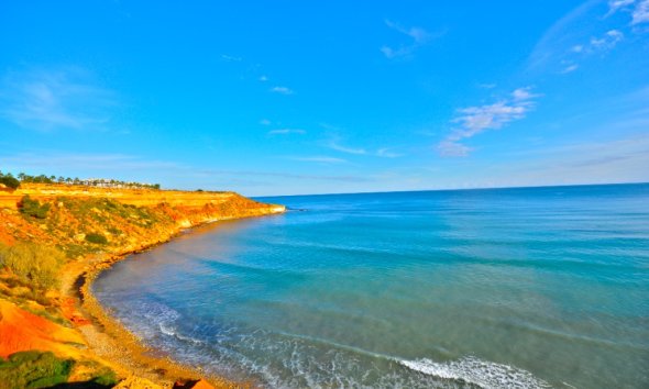 Resale - Villa - Orihuela Costa - Dehesa De Campoamor