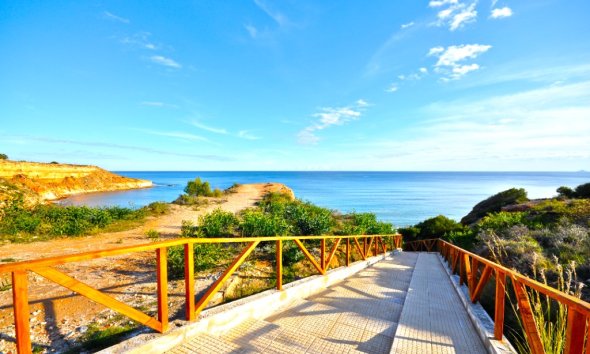 Resale - Villa - Orihuela Costa - Dehesa De Campoamor