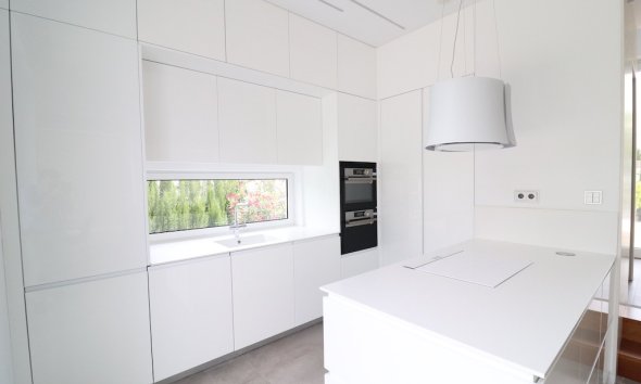 Resale - Villa - Las Colinas - Las Colinas Golf