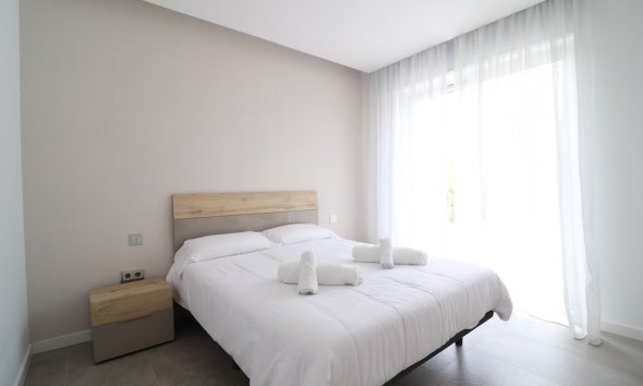 Resale - Villa - Las Colinas - Las Colinas Golf