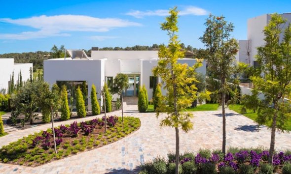 Resale - Villa - Las Colinas - Las Colinas Golf