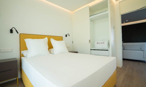 Resale - Apartment - Las Colinas - Las Colinas Golf