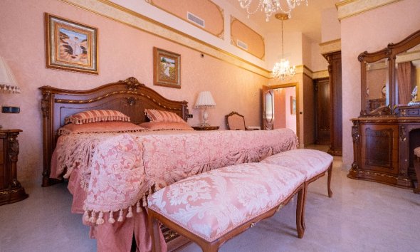 Resale - Villa - Orihuela Costa - Campoamor