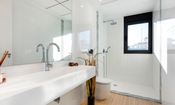 Rynek Pierwotny - Willa - Ciudad Quesada