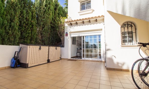 Resale - Villa - Orihuela Costa - Las Ramblas