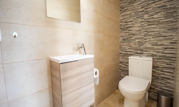 Resale - Villa - Orihuela Costa - Las Ramblas