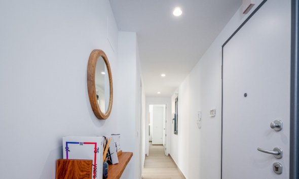 Rynek Pierwotny - Willa - Algorfa